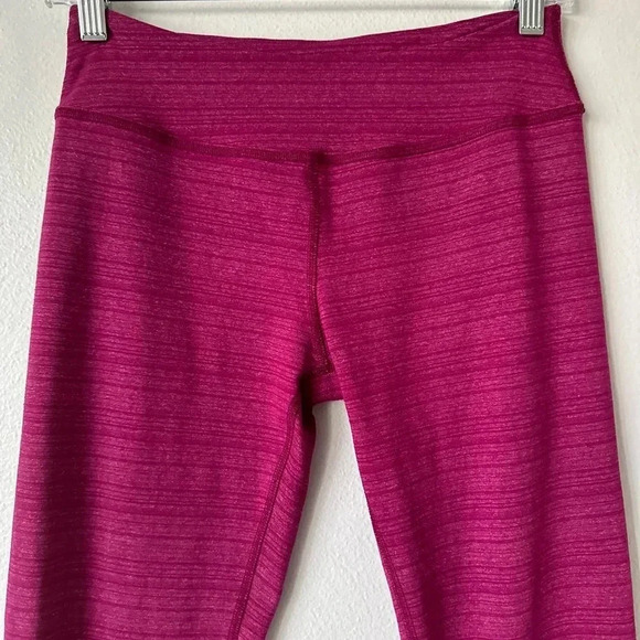 Beyond Yoga Striped Essential Leggings - Picture 8 of 11